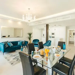Apartment Modern And Luxurious -3 Bdr 2bth- Pastor Y Landero, Seville